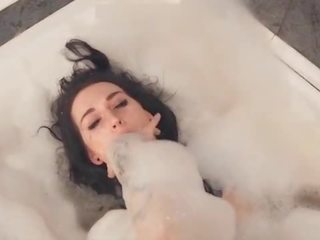 Sexy ragazza gola cazzo in gola profonda vomit puke vomitare e vomiting