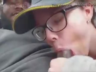 Mcdonald's Employee Sucking BBC in kissing Lot: sex movie b1