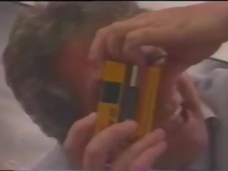 즐거움 게임 1989: 무료 미국 사람 트리플 엑스 비디오 비디오 d9